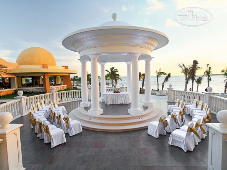 Photos Premium Level at Barcelo Maya Palace