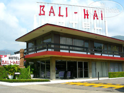 Hotelier's photos Bali Hai Hotel 3*