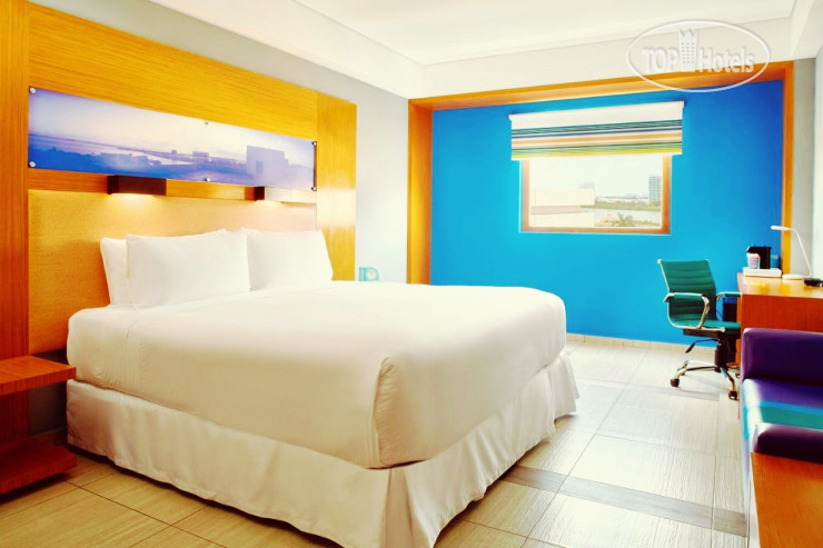 New photos from tourists Aloft Cancun 4*