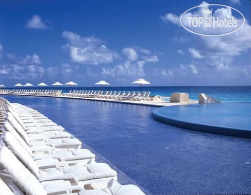New photos from tourists Live Aqua Cancun 5*