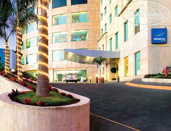 Hotelier's photos Novotel Mexico Santa Fe 3*