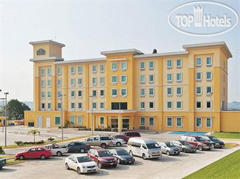 Photos La Quinta Inn & Suites Poza Rica
