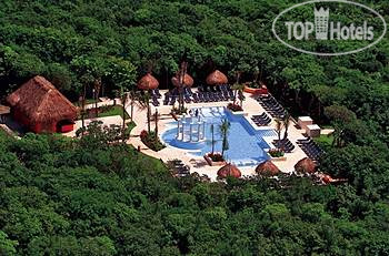 Hotelier's photos Grand Palladium Colonial Resort & Spa 5*