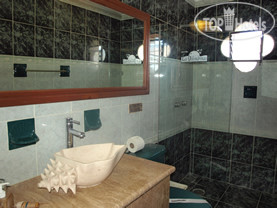 New photos from tourists Las Golondrinas 3*