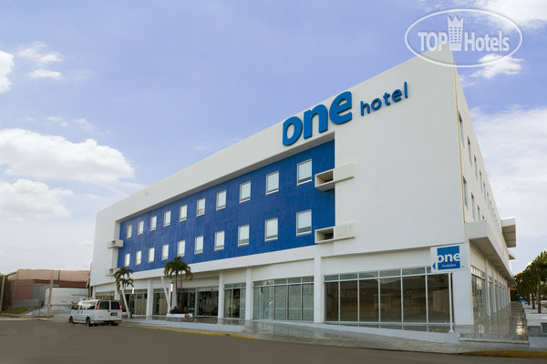 Hotel photo One Playa del Carmen 3*