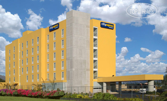 Hotelier's photos City Express Juarez 4*