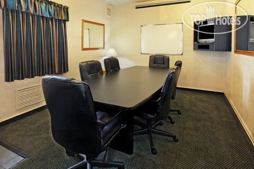 Hotelier's photos Holiday Inn Hotel & Suites Chihuahua 3*