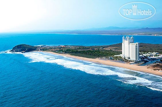 Hotelier's photos Riu Emerald Bay 5*