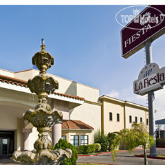 Hotel photo Fiesta Inn Monterrey La Fe Aeropuerto 4*