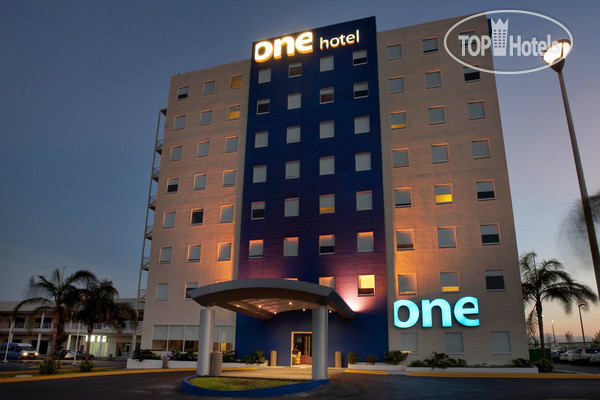Hotel photo One Monterrey Aeropuerto 3*