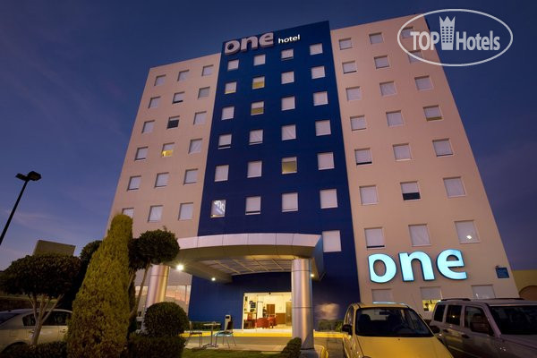 Hotel photo One Queretaro Plaza Galerias 3*