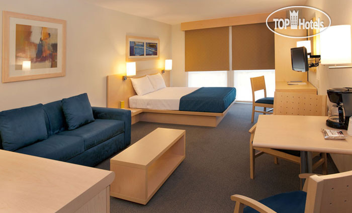 Новые добавленные фото туристов City Express Tijuana Insurgentes 4*