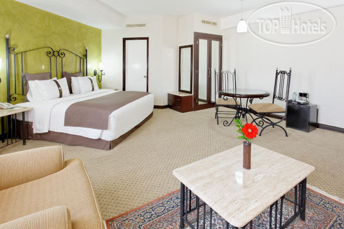 Photos Holiday Inn Hotel & Suites Guadalajara-Centro Historico