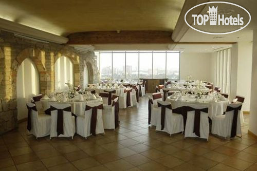 Photos Holiday Inn Select Hotel