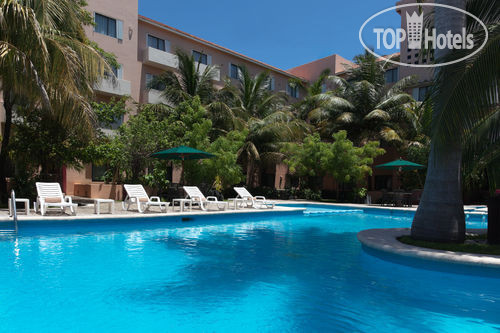Hotelier's photos Holiday Inn Ciudad del Carmen 3*