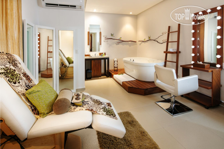 Hotel photo Margaritaville Island Reserve Riviera Maya 5*