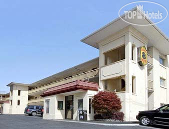 Фото Super 8 Atlanta/Midtown