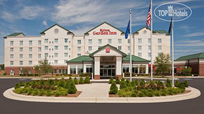 Фото Hilton Garden Inn Indianapolis Airport