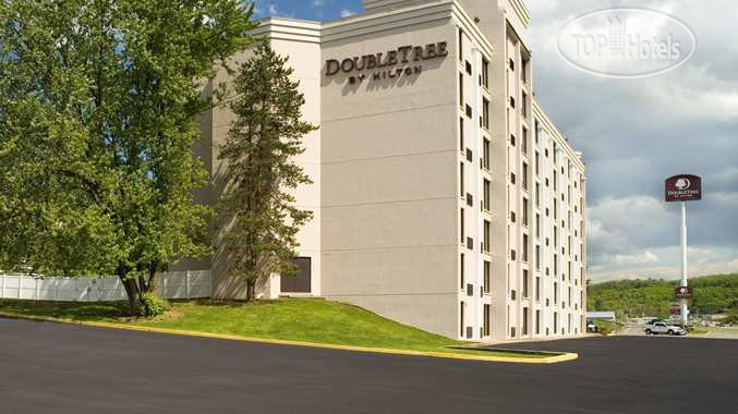 Фото DoubleTree by Hilton Hotel Pittsburgh - Meadow Lands