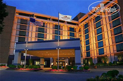 Photos Crowne Plaza Main Line