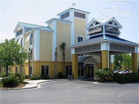 Фото Holiday Inn Express Charleston (US 17 & I-526)