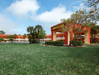 Photos Super 8 Naples