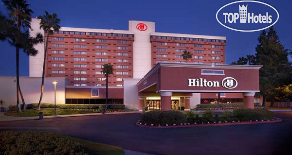 Hotelier's photos Hilton Concord 3*