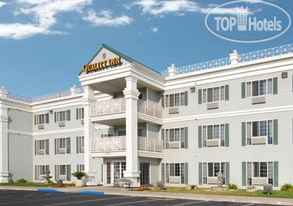 Hotel photo Quality Inn Tulare 2*