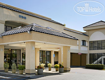 Hotel photo Days Inn And Suites Artesia 2*