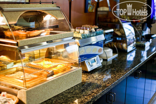 Новые добавленные фото туристов Holiday Inn Express Hotel & Suites Cathedral City 3*