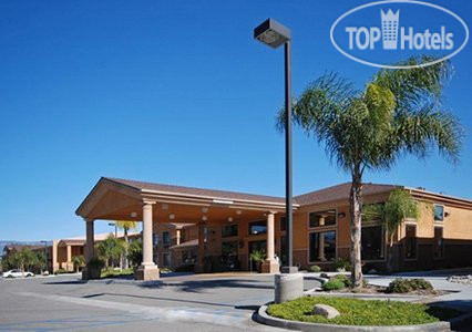 Hotelier's photos Comfort Inn & Suites Colton 2*