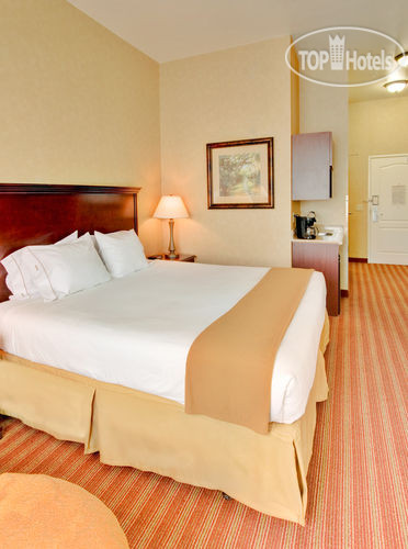 New photos from tourists Holiday Inn Express Hotel & Suites Corona 2*