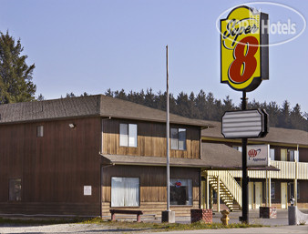 Hotel photo Super 8 Crescent City 2*