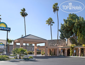 Hotelier's photos Days Inn Fresno North 2*