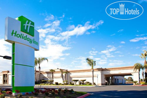 Hotelier's photos Holiday Inn Fresno-Airport 3*