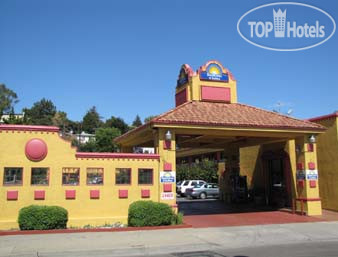 Hotel photo Days Inn & Suites Hayward 2*