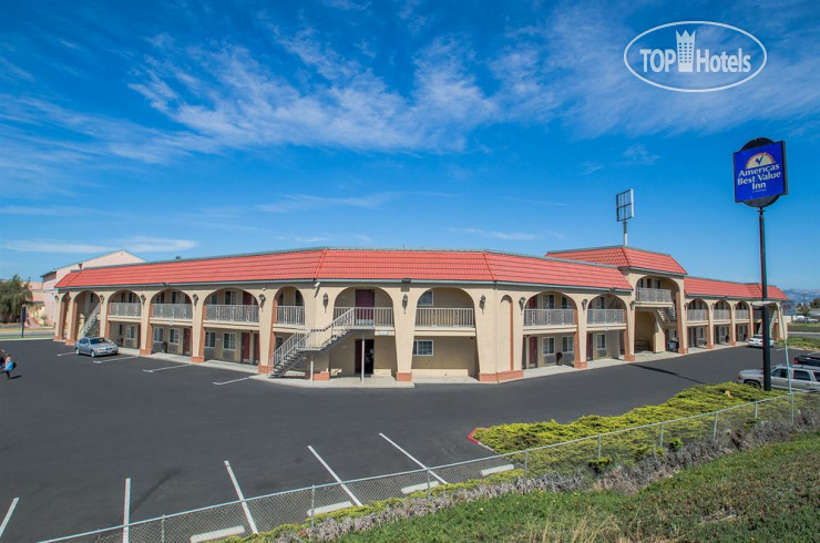 Hotel photo Americas Best Value Inn Salinas 2*