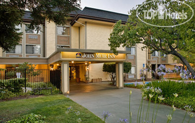 Hotelier's photos Best Western Plus John Muir Inn 3*