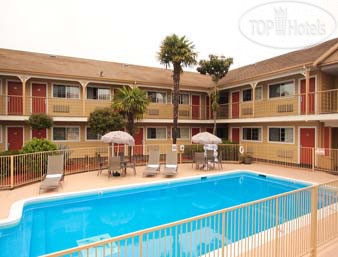 Hotelier's photos Ramada Limited Santa Cruz 2*