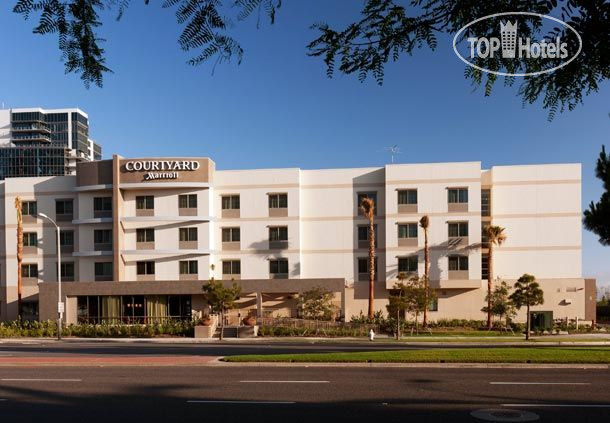 Hotelier's photos Courtyard Santa Ana Orange County 3*