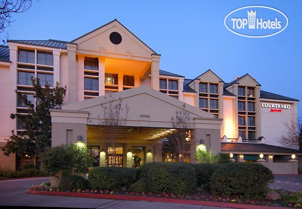 Hotel photo Courtyard Santa Rosa 3*