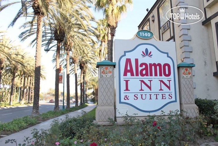 Hotelier's photos Alamo Inn & Suites 1*