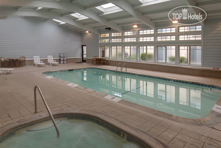 New photos from tourists Red Roof Inn Arcata 2*