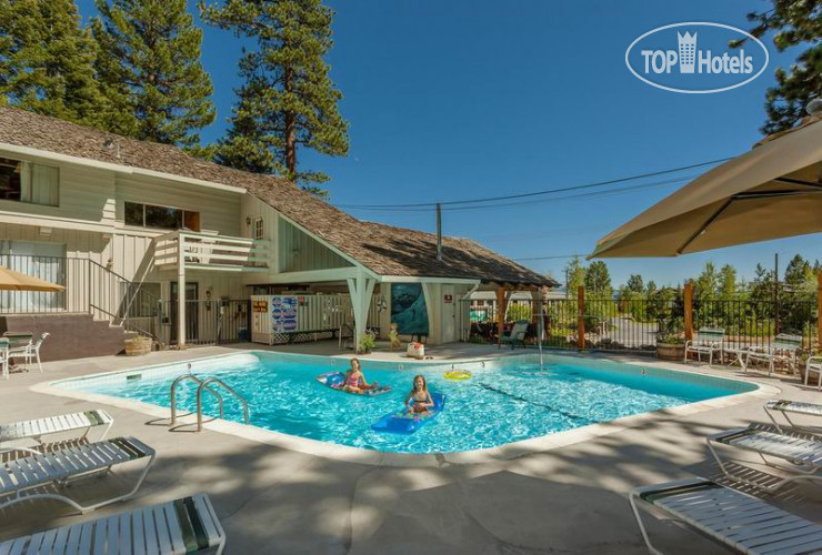 Hotelier's photos Tahoe Vistana Inn 3*