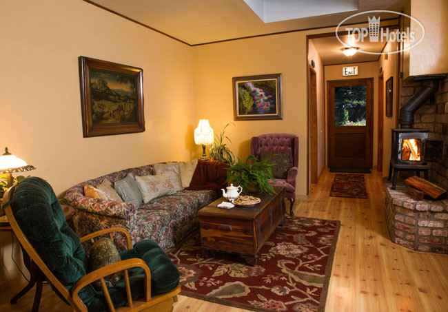 Hotelier's photos The Country Inn Bed & Breakfast 2*