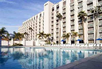 Hotel photo Knotts Berry Farm Resort 3*