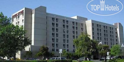 Hotelier's photos DoubleTree by Hilton San Francisco Airport 3*