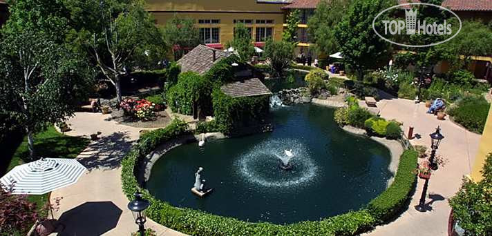 New photos from tourists Embassy Suites Napa Valley 3*