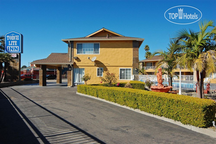 Hotelier's photos Torch Lite Inn at the Beach Boardwalk 2*