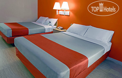 New photos from tourists Motel 6 Sacramento West 2*